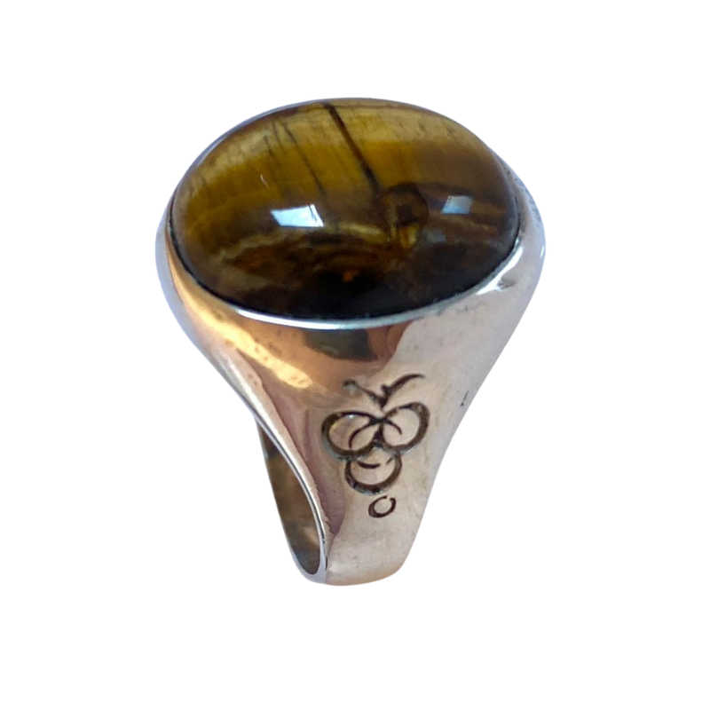 خاتم نقرة وحجر عين النمر