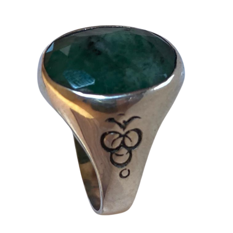 خاتم نقرة وحجر الزمرد الطبيعي